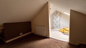 Loft Room- click for photo gallery